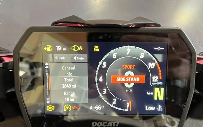 2025 Ducati Panigale V2