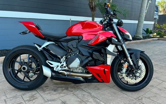 2022 Ducati Streetfighter V2 Review [14 Fast Facts: Street + Track]