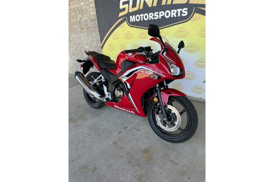 2021 Honda CBR300R