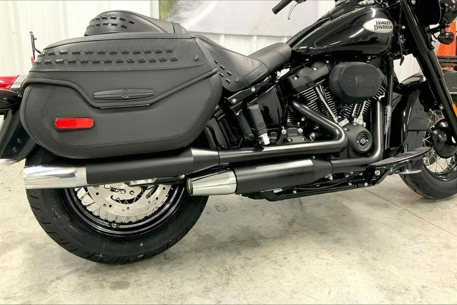 2024 Harley-Davidson® FLHCS - Heritage Classic