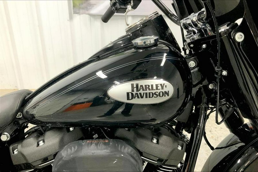 2024 Harley-Davidson® FLHCS - Heritage Classic