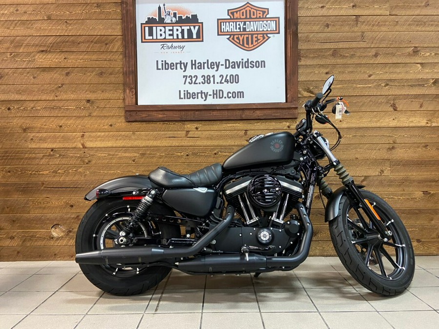 2020 Harley-Davidson® Iron 883™ Black Denim XL883N