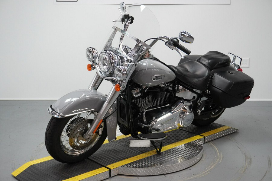 2024 Harley-Davidson® Heritage Classic Billiard Gray