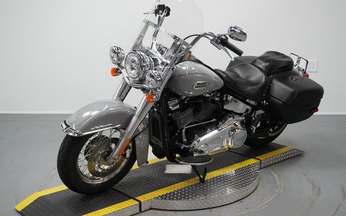 2024 Harley-Davidson® Heritage Classic Billiard Gray