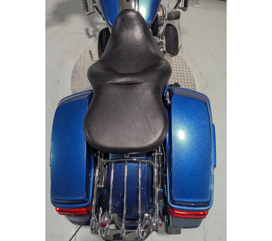 2014 Harley-Davidson® Street Glide® Custom Colour Daytona Blue