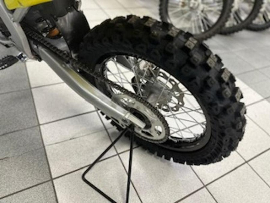 2026 Suzuki RM-Z450M6