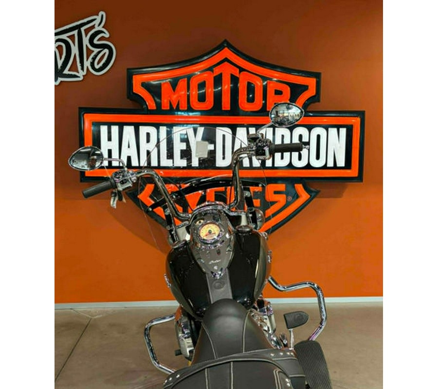 2024 Indian Motorcycle® Springfield® Bronze Pearl/Silver Qurtz