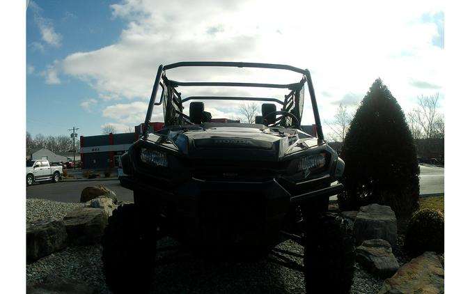 2025 PIONEER 1000-6 DLX CRE - Honda