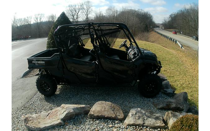 2025 PIONEER 1000-6 DLX CRE - Honda