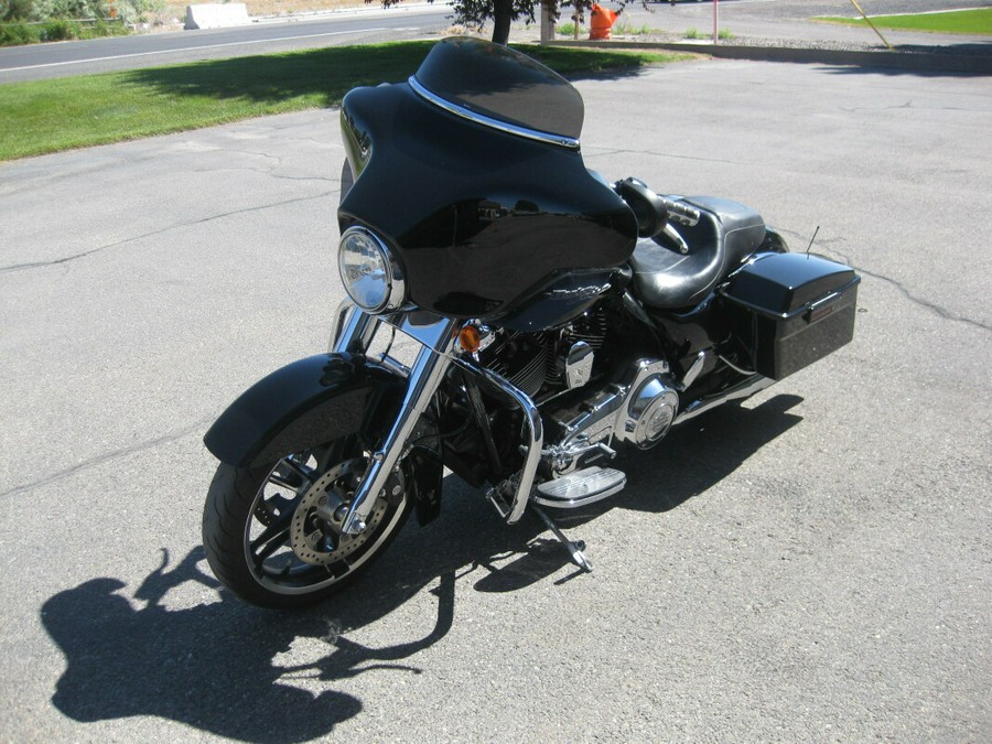 2011 Harley-Davidson Street Glide Vivid Black