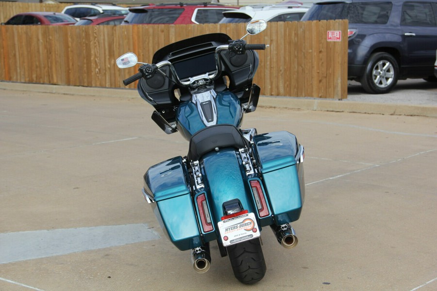 2026 Harley-Davidson Road Glide Teal Thunder / Vivid Black