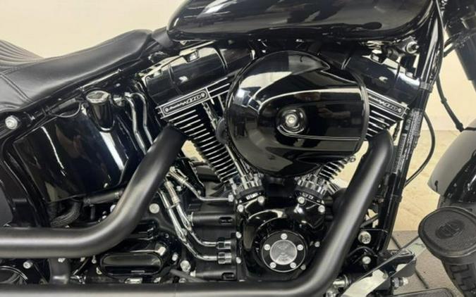 2016 Harley-Davidson® FLSS - Softail Slim® S