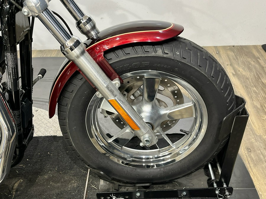 2015 Harley-Davidson 1200 Custom