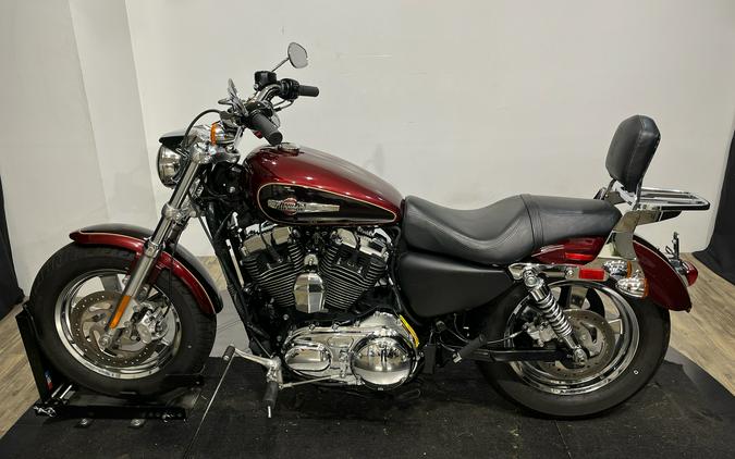 2015 Harley-Davidson 1200 Custom