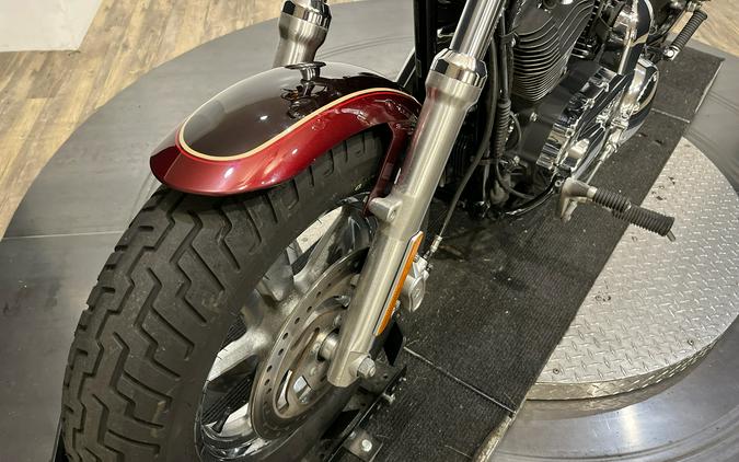2015 Harley-Davidson 1200 Custom