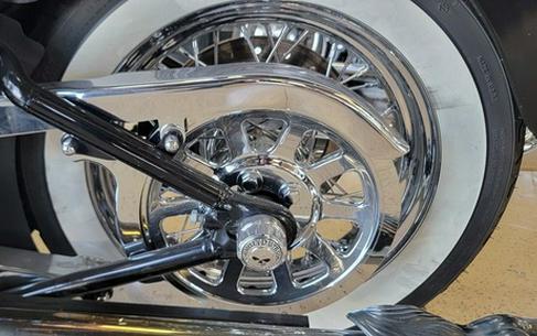 2015 Harley-Davidson FLSTN - Softail Deluxe