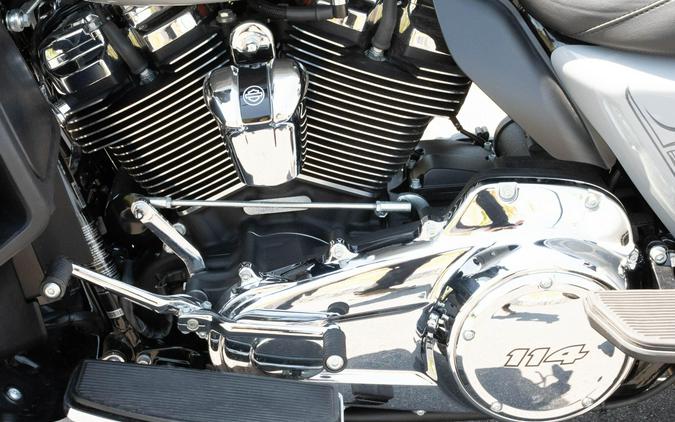 2024 Harley-Davidson Tri Glide Ultra FLHTCUTG