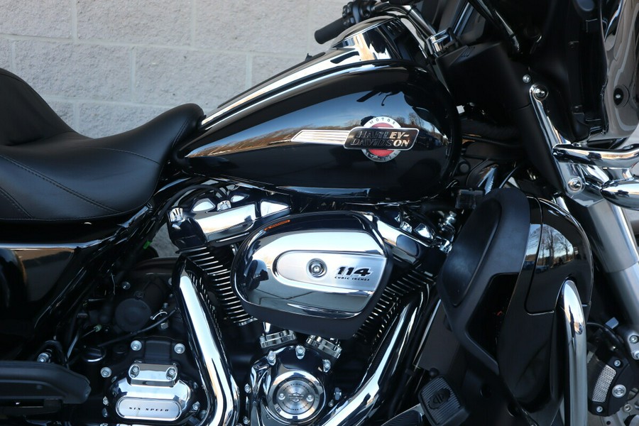 2024 Harley-Davidson Tri Glide Ultra FLHTCUTG