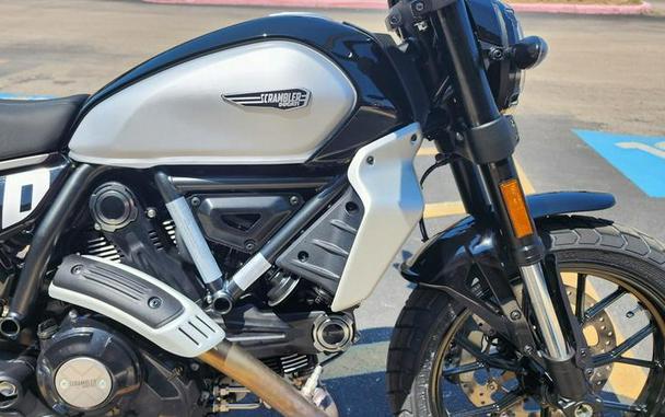 2024 Ducati Scrambler Icon (2G) Black