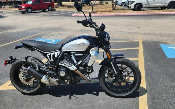 2024 Ducati Scrambler Icon (2G) Black