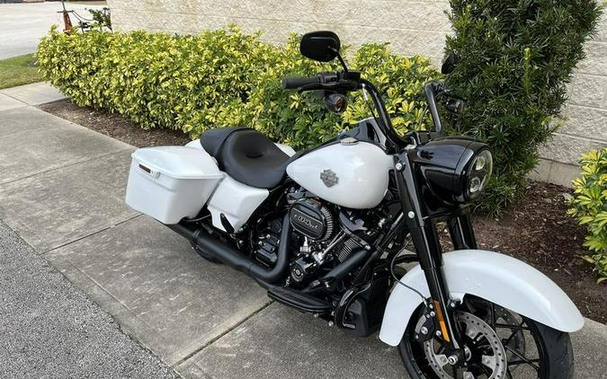 2024 Harley-Davidson® FLHRXS - Road King® Special