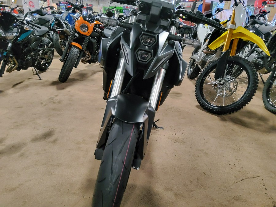 2024 Suzuki GSX-S 8S