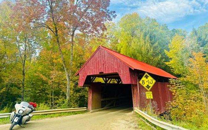 2022 Indian Motorcycle Roadmaster® Dark Horse®