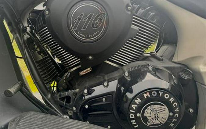 2022 Indian Motorcycle Roadmaster® Dark Horse®