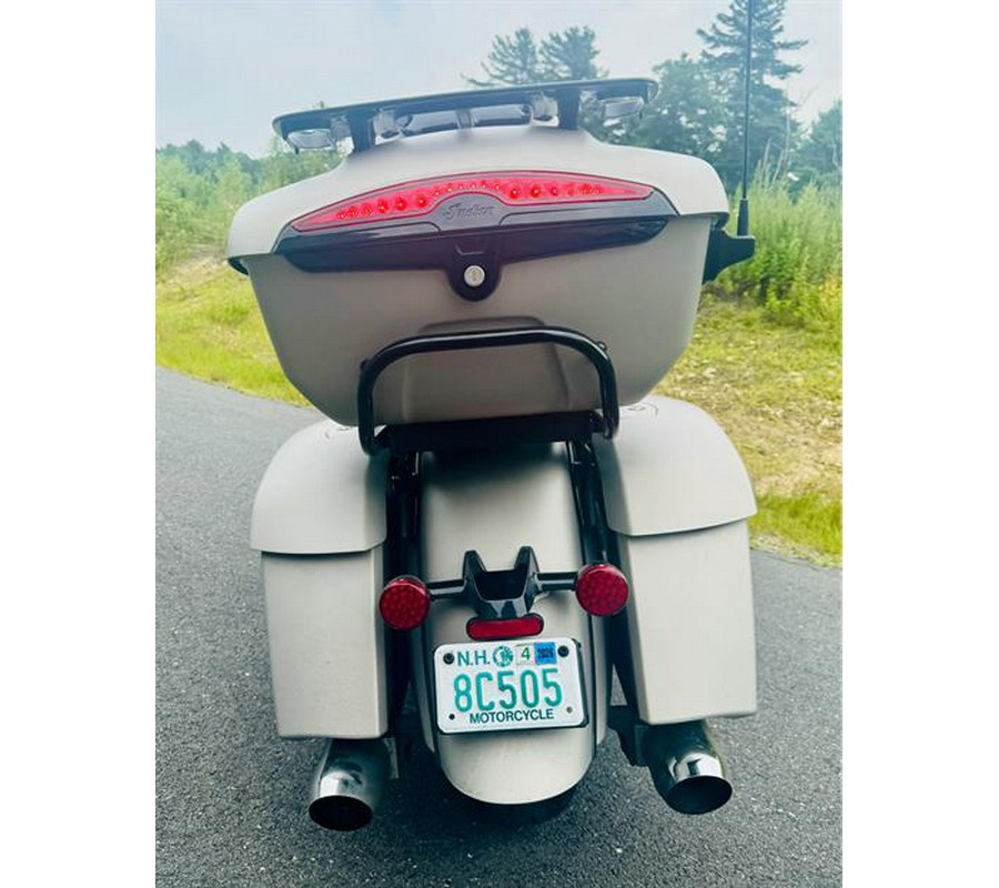 2022 Indian Motorcycle Roadmaster® Dark Horse®