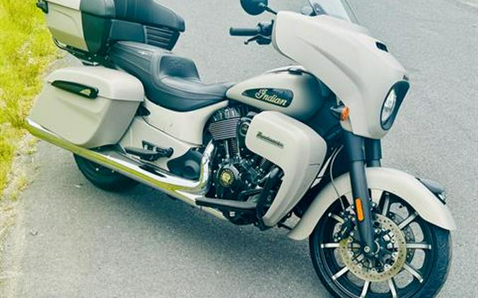 2022 Indian Motorcycle Roadmaster® Dark Horse®