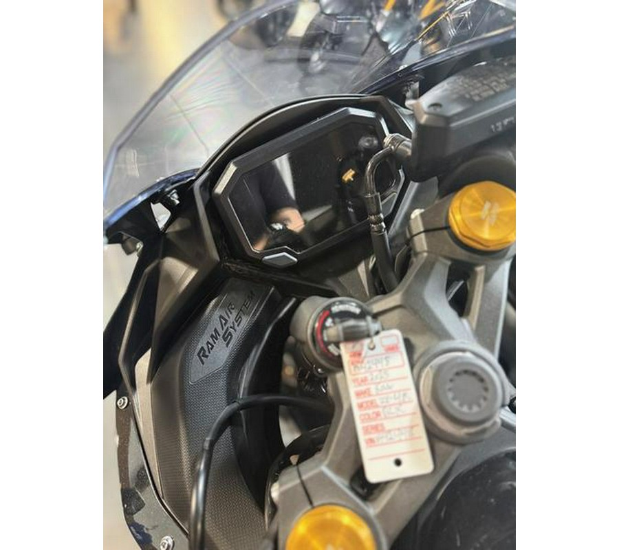 2025 Kawasaki NINJA® ZX™-4R ABS