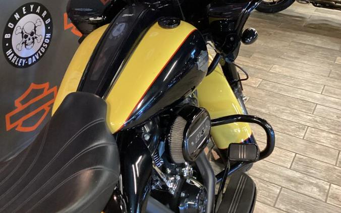 FLTRXS 2023 Road Glide® Special