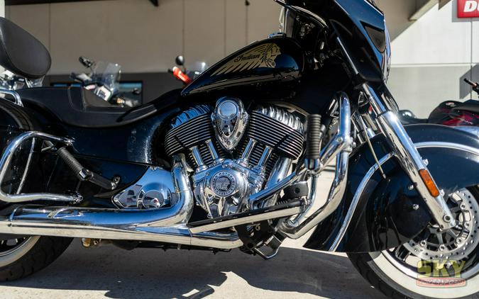 2015 Indian Motorcycle CHIEFTAIN THUNDER BLACK 49ST Base