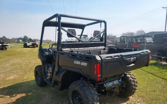 2024 Can-Am® Defender HD9