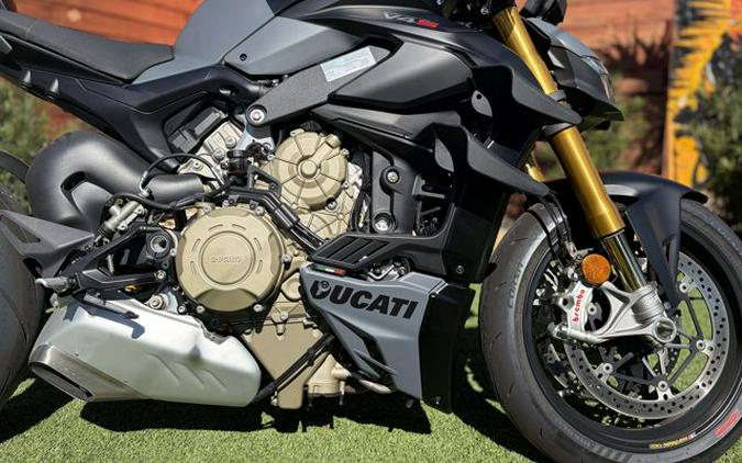 2021 Ducati Streetfighter V4S