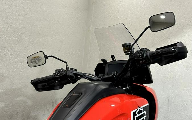 Harley-Davidson® Pan America® 1250 Special 2026 RA1250S 84712267 BLOOD ORANGE