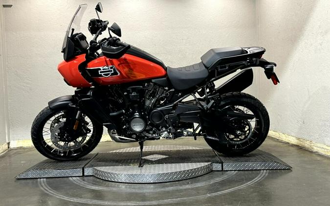 Harley-Davidson® Pan America® 1250 Special 2026 RA1250S 84712267 BLOOD ORANGE