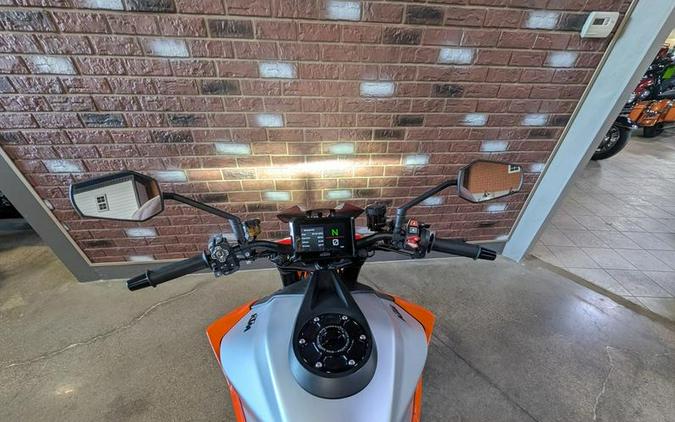 2023 KTM 1290 Super Duke R Evo