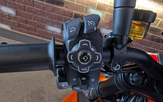 2023 KTM 1290 Super Duke R Evo