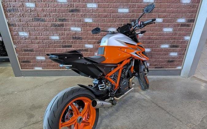 2023 KTM 1290 Super Duke R Evo