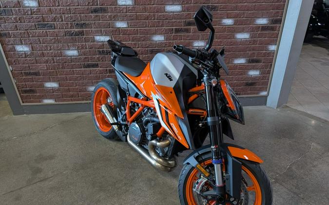 2023 KTM 1290 Super Duke R Evo