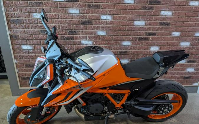 2023 KTM 1290 Super Duke R Evo