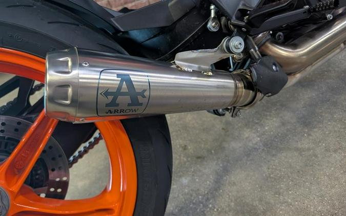 2023 KTM 1290 Super Duke R Evo