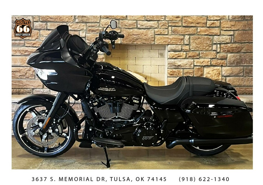 2024 Harley-Davidson Road Glide™ Vivid Black