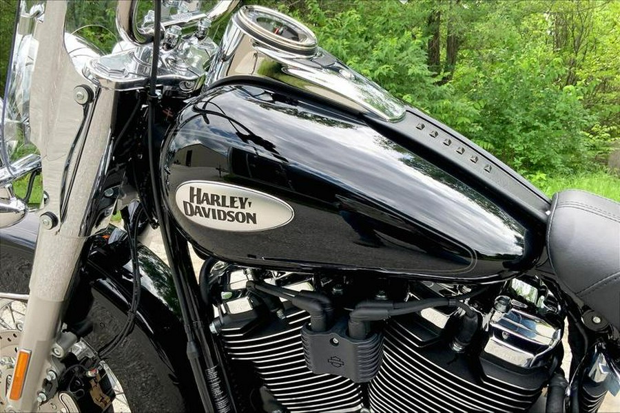 2024 Harley-Davidson® FLHCS - Heritage Classic