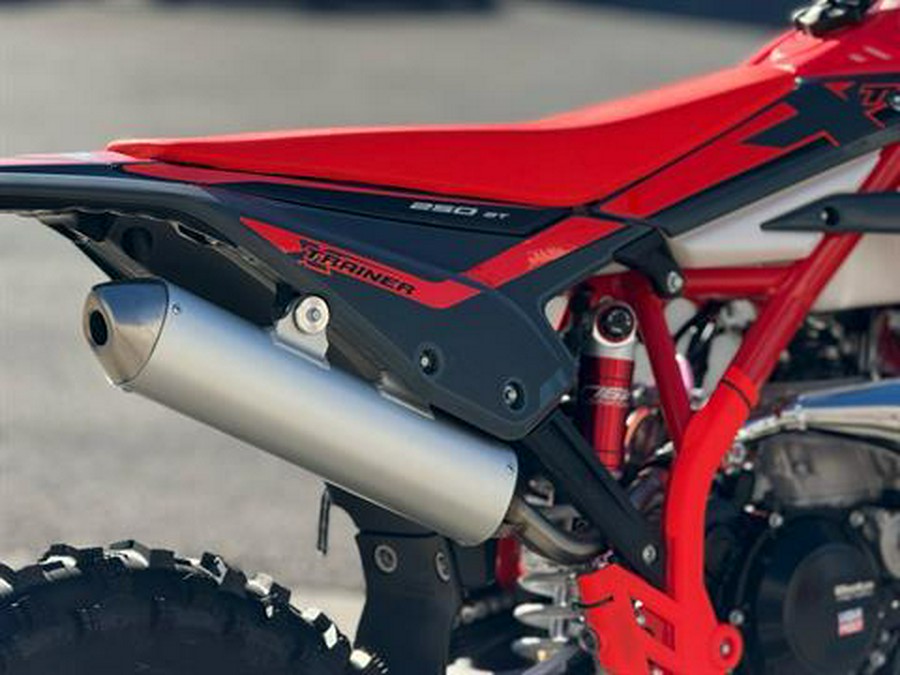 2025 Beta 250 Xtrainer