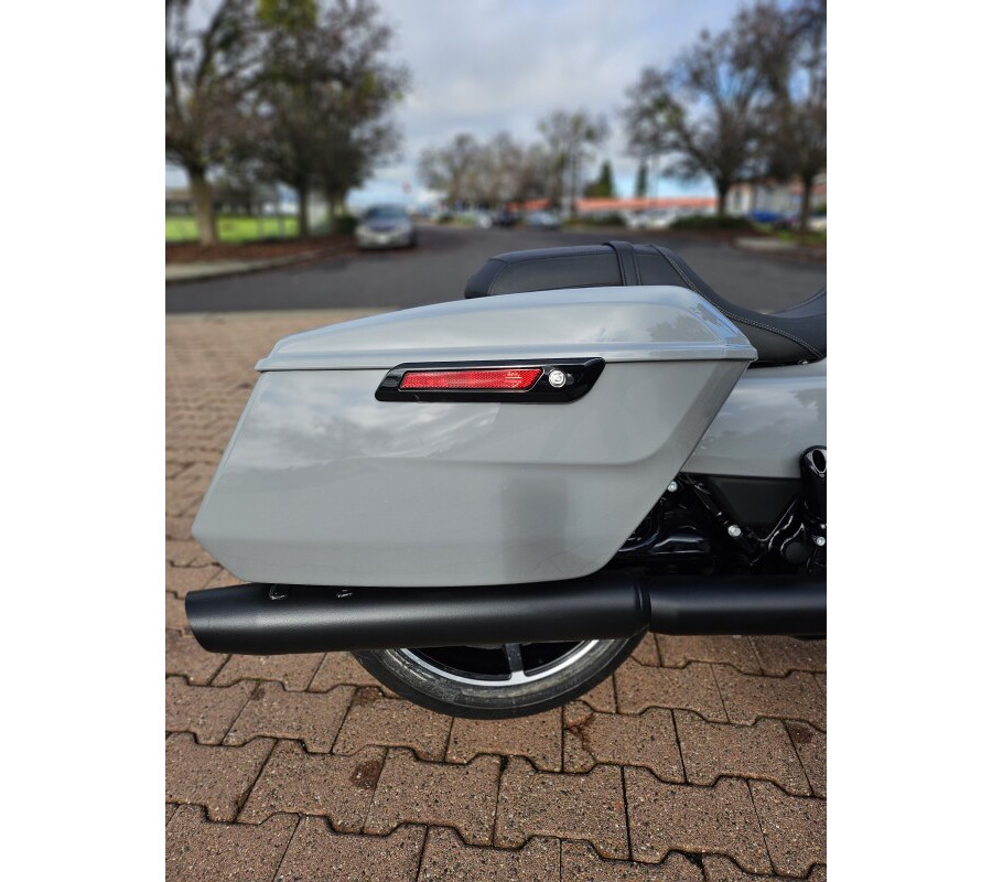 FLTRX 2025 Road Glide™