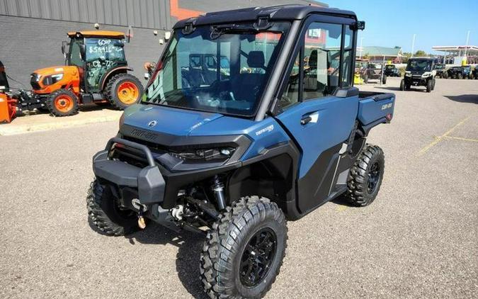 2026 Can-Am® Defender XT CAB HD11