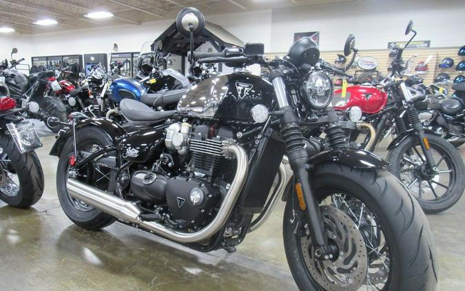 2023 Triumph Bonneville Bobber Chrome Edition Chrome / Jet Black