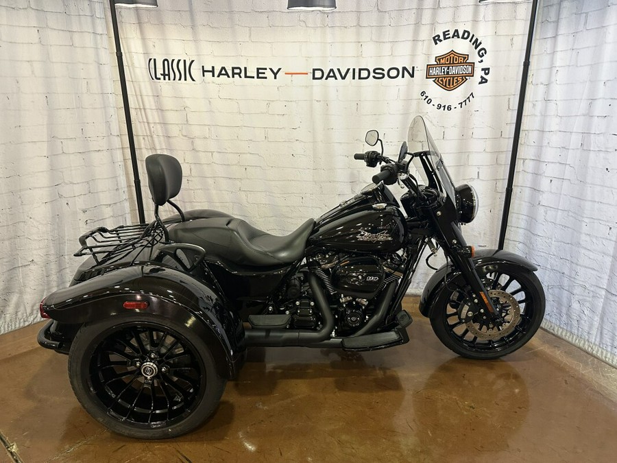 2023 Harley-Davidson Freewheeler FLRT Vivid Black